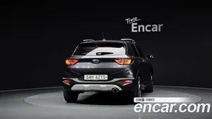 Kia Stonic, 2017 — миниатюра 4