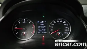 Kia Stonic, 2017 — миниатюра 11