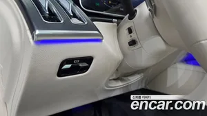 Mercedes-Benz S-Class, 2025 — миниатюра 29