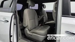 Kia Carnival, 2018 — миниатюра 17