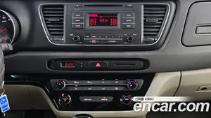 Kia Carnival, 2015 — миниатюра 14