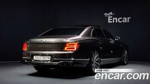 Bentley Flying Spur, 2022 — миниатюра 2