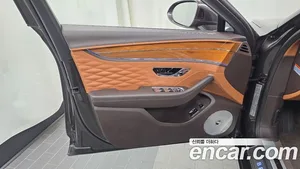 Bentley Flying Spur, 2022 — миниатюра 14