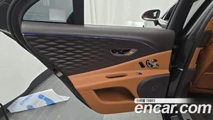 Bentley Flying Spur, 2022 — миниатюра 15