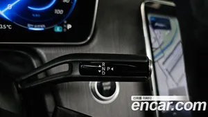 Mercedes-Benz EQE, 2023 — миниатюра 12