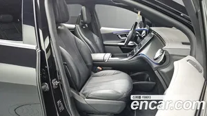 Mercedes-Benz EQE, 2023 — миниатюра 18