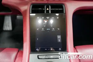 Porsche Taycan, 2022 — миниатюра 12