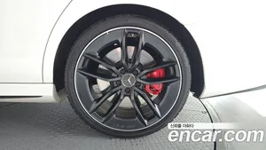 Mercedes-Benz E-Class, 2022 — миниатюра 7