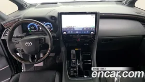 Toyota Alphard, 2024 — миниатюра 10
