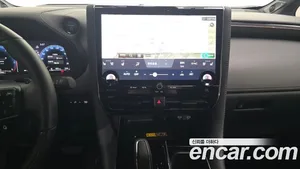 Toyota Alphard, 2024 — миниатюра 17