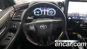 Toyota Alphard, 2024 — миниатюра 18