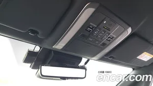 Toyota Alphard, 2024 — миниатюра 29