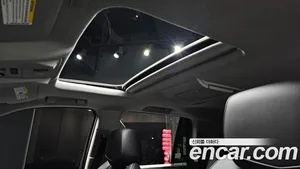 Cadillac Escalade, 2018 — миниатюра 25