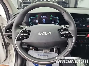 Kia Niro, 2022 — миниатюра 9
