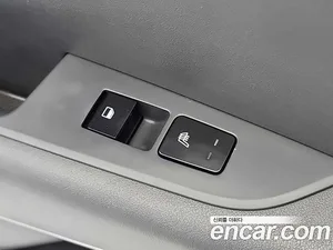 Kia Niro, 2022 — миниатюра 14