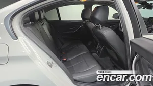 BMW 3-Series, 2018 — миниатюра 11
