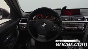 BMW 3-Series, 2018 — миниатюра 13