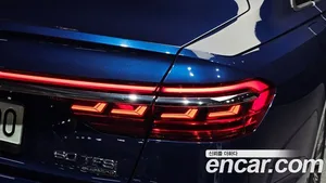 Audi A8, 2021 — миниатюра 9