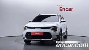 Kia Niro, 2023 — миниатюра 3