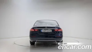 Mercedes-Benz E-Class, 2022 — миниатюра 4