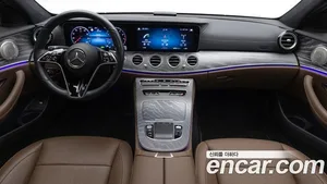 Mercedes-Benz E-Class, 2022 — миниатюра 7