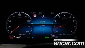 Mercedes-Benz E-Class, 2022 — миниатюра 8