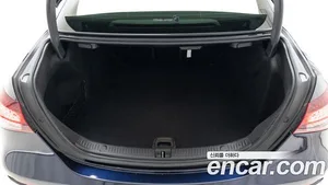 Mercedes-Benz E-Class, 2022 — миниатюра 11