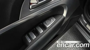 Genesis G70, 2017 — миниатюра 21