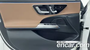 Mercedes-Benz E-Class, 2025 — миниатюра 15