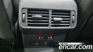 Land Rover Range Rover Velar, 2025 — миниатюра 18