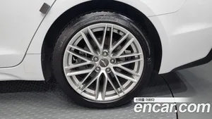 Genesis G70, 2018 — миниатюра 7
