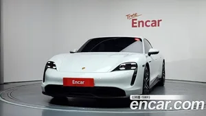Porsche Taycan, 2023 — миниатюра 3