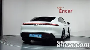Porsche Taycan, 2023 — миниатюра 4