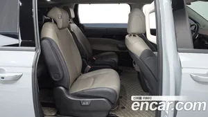 Kia Carnival, 2024 — миниатюра 17
