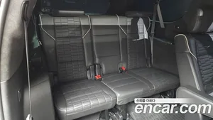 Cadillac Escalade, 2022 — миниатюра 13