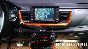 Kia Stonic, 2017 — миниатюра 18