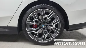BMW 5-Series, 2025 — миниатюра 25
