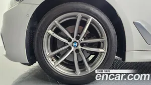 BMW 5-Series, 2017 — миниатюра 5