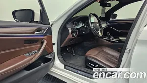 BMW 5-Series, 2017 — миниатюра 13