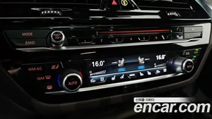 BMW 5-Series, 2017 — миниатюра 32