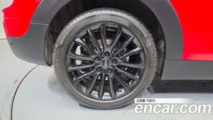 Mini Clubman, 2023 — миниатюра 7