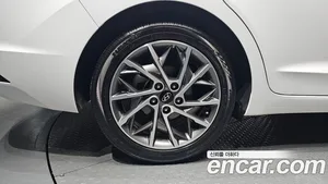 Hyundai Avante, 2019 — миниатюра 5