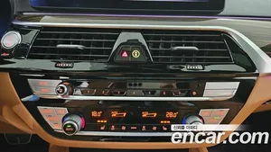 BMW 5-Series, 2022 — миниатюра 13