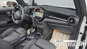 Mini Cooper Convertible, 2024 — миниатюра 7