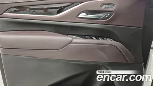 Cadillac Escalade, 2023 — миниатюра 11