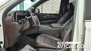 Cadillac Escalade, 2023 — миниатюра 12