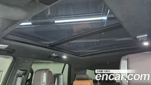 Cadillac Escalade, 2023 — миниатюра 15
