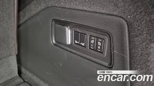 Cadillac Escalade, 2023 — миниатюра 20
