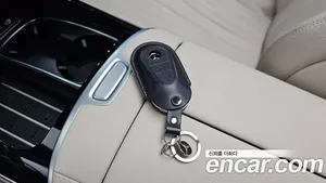 Mercedes-Benz S-Class, 2025 — миниатюра 32