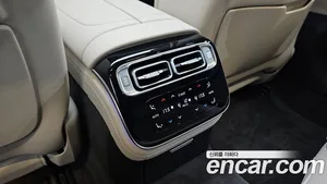 Mercedes-Benz S-Class, 2025 — миниатюра 33